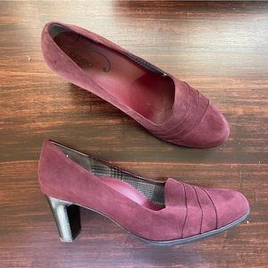 Abeo Vanna Burgundy Suede Round Toe Heels